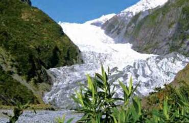 AAT Kings: Southern Spectacular 25/26 Image 4