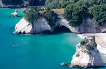 Explorer Tour of New Zealand Image 3
