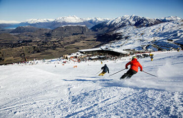 Explore the Mountains Ski Package Image 4