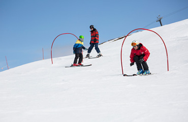 Explore the Mountains Ski Package Image 3