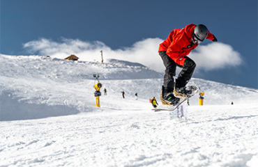 Queenstown Ski Escape Image 5