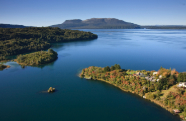 Deluxe Northern Explorer Image 5