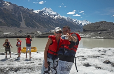 10 day Glaciers and Overnight Fiordland Image 5