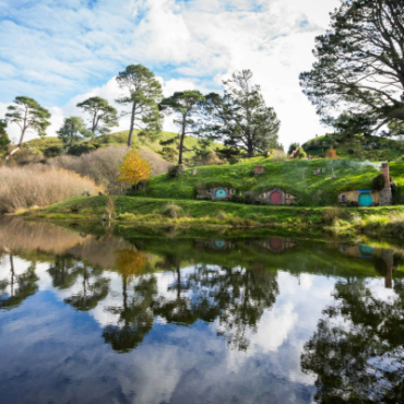 Hobbits, Volcanoes and Culture Tour Image 4