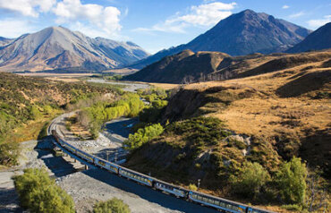 Auckland to Christchurch Extended Hiking Explorer Tour Image 5