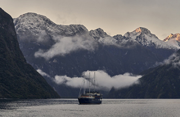 7 day Fiordland Explorer Image 4