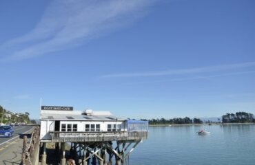 Queenstown to Queenstown South Island Highlights Image 4
