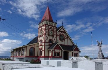 Auckland to Queenstown Discovery Tour Image 3