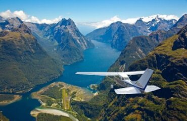 West Coast Escape with TranzAlpine Image 4