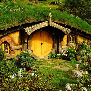 Middle Earth Escape