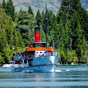 Dunedin and Southern Lakes South Island Family Tour