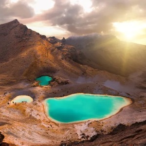 Intrepid Travel: Premium New Zealand Encompassed