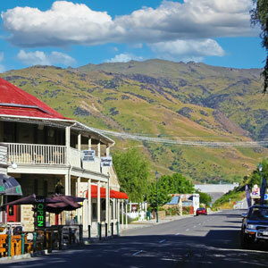 Uncover Queenstown to Wellington