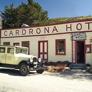 8 day Southern Alps to the Southern Lakes