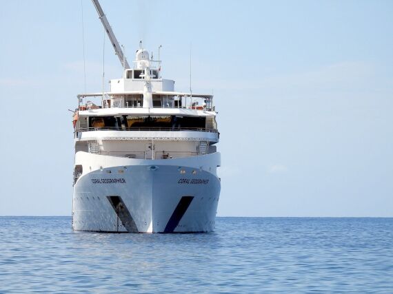 Abrolhos Islands & The Coral Coast Cruise