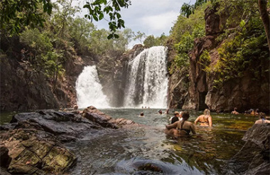 See all of New Zealand with a tailor-made package holiday