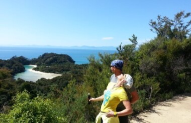 Abel Tasman Water and Walk Tour with Wine, Art & Wilderness - Includes Lunch