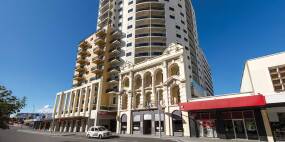 Adina Apartment Hotel Perth Barrack Plaza