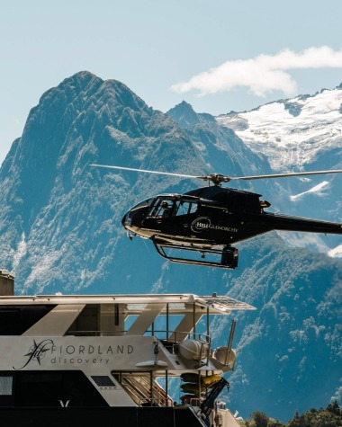 See all of New Zealand with a tailor-made package holiday