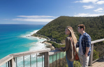 Autopia Tours: Great Ocean Road & Grampians Tour - Day 1