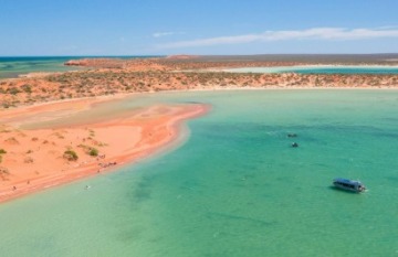 Coral Expeditions: Abrolhos Islands & The Coral Coast Cruise - Day 6