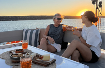 Eclipse Expeditions: Ningaloo Coastal Voyager - Day 8