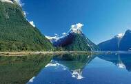 Milford Sound Helicopter Flight and Cruise with Glacier Southern Lakes Helicopters