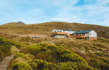 Kepler Track and Luxmore Guided Heli Hike with Fiordland Tours - Lunch Included