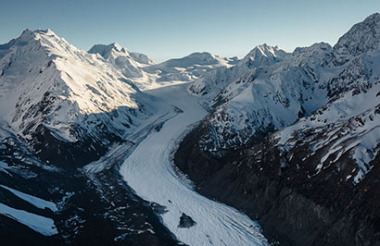 Mt Cook Scenic Flight and Tasman Glacier Heli Hike with Glenorchy Air