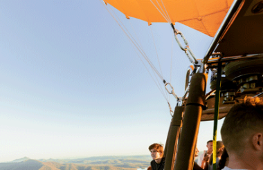 Gold Coast Classic Ballooning and Vineyard Breakfast with Hot Air