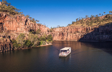 Explore New Zealand with these great holiday ideas