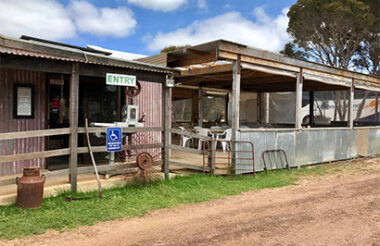 Half Day Food and Wine Tour with Kangaroo Island Trails