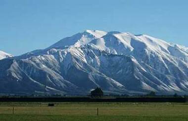 Christchurch to Methven Shuttle with Methven Travel