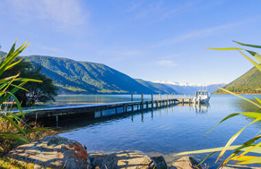 Nelson Lakes Discovery Day Tour with Wine, Art & Wilderness - Includes Lunch