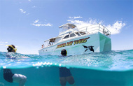 Full Day Ningaloo Nature Tour with Ningaloo Coral Bay Boats