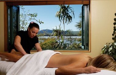 Polynesian Spa Mud Polish & Aix Spa Massage