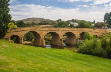 See all of New Zealand with a tailor-made package holiday