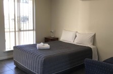 Robetown Motor Inn & Apartments