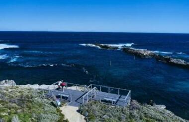 Discover Rottnest Bus Tour with Rottnest Express