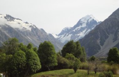 Walking tracks in and around Mt Cook National Park