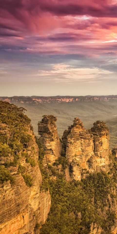 Three Sisters Blue Mountains (credit to Tourism Australia)