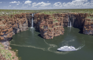 Discover everything New Zealand has to offer with these great vacation packages