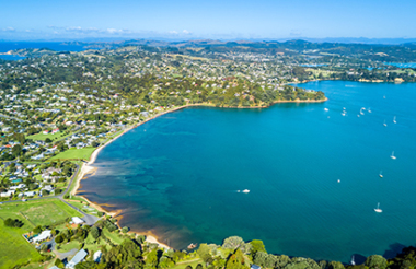 Waiheke Island Explorer Hop On Hop Off Tour