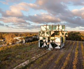 D'arenberg Cube: Credit to Tourism Australia
