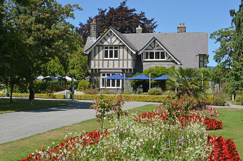The Curator's House in the Christchurch Botanic Gardens The Curator's House in the Christchurch Botanic Gardens