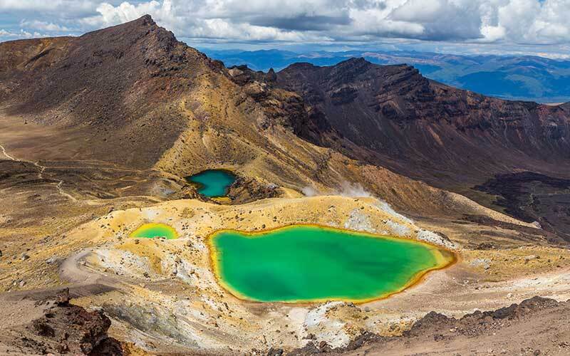 The beautiful Emerald Lakes Emerald Lakes, Tongariro National Park