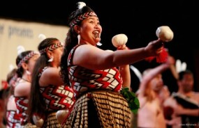 Maori Performance with poi