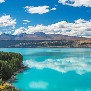 Image of crystal clear waters of Lake Pukaki
