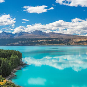 The stunning turquoise waters of Lake Pukaki