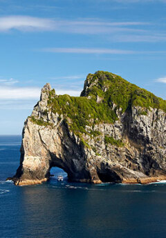 View of Hole in the Rock in the Bay of Islands